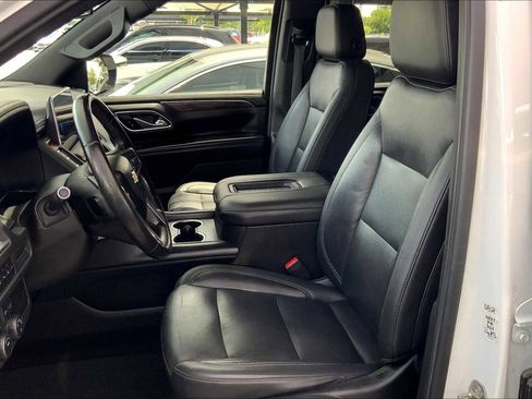 Used 2021 Chevrolet Tahoe LT image 14