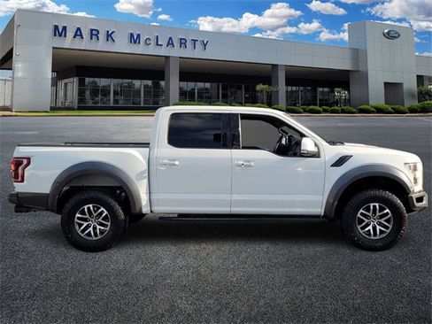 Used 2018 Ford F150 Raptor w/ Equipment Group 802A Luxury image 2
