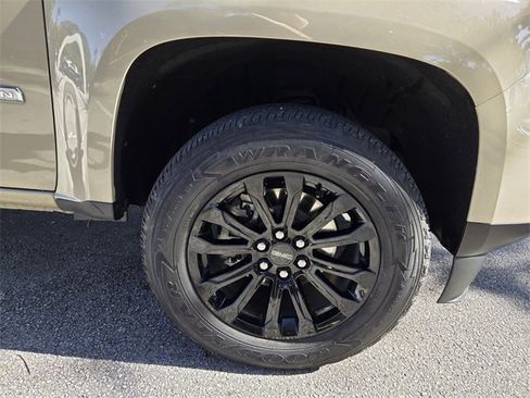 Used 2022 GMC Canyon Elevation w/ Elevation Premium Package image 25