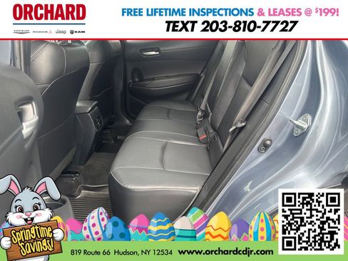 Used 2023 Toyota Corolla Cross XLE w/ Convenience Package AWD/4WD image 23