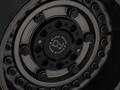 Used 2018 Jeep Wrangler Unlimited Sahara w/ Uconnect 4C Nav & Sound Group AWD/4WD image 79