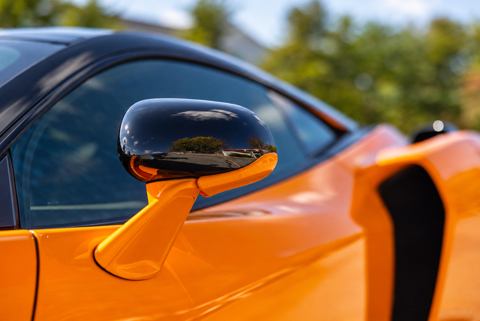 Used 2025 McLaren GTS RWD image 20
