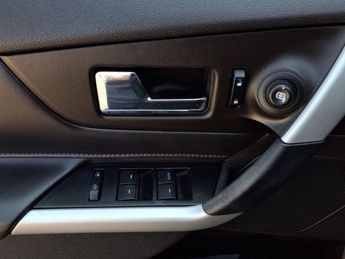 Used 2014 Ford Edge SEL w/ Equipment Group 205A FWD image 16