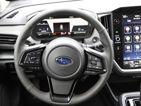 New 2026 Subaru Crosstrek 2.5i Limited w/ Crosstrek Mirror Package image 18