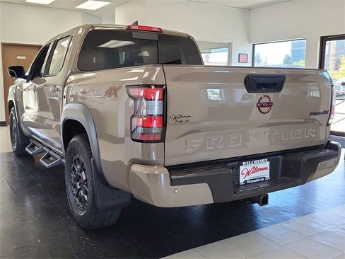Used 2023 Nissan Frontier PRO-4X w/ Pro-4X Premium Package image 5