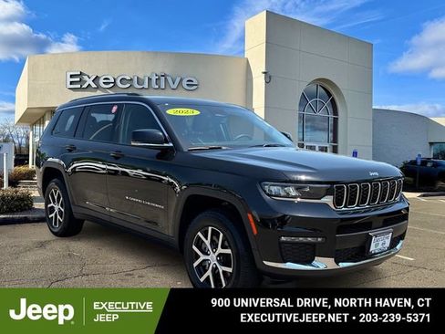 Used 2023 Jeep Grand Cherokee L Limited AWD/4WD image 1