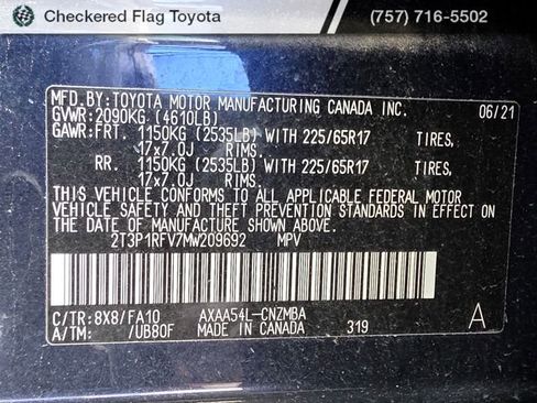 Used 2021 Toyota RAV4 XLE w/ Convenience Package AWD/4WD image 22