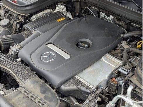 Used 2019 Mercedes-Benz GLC 300 4MATIC image 75