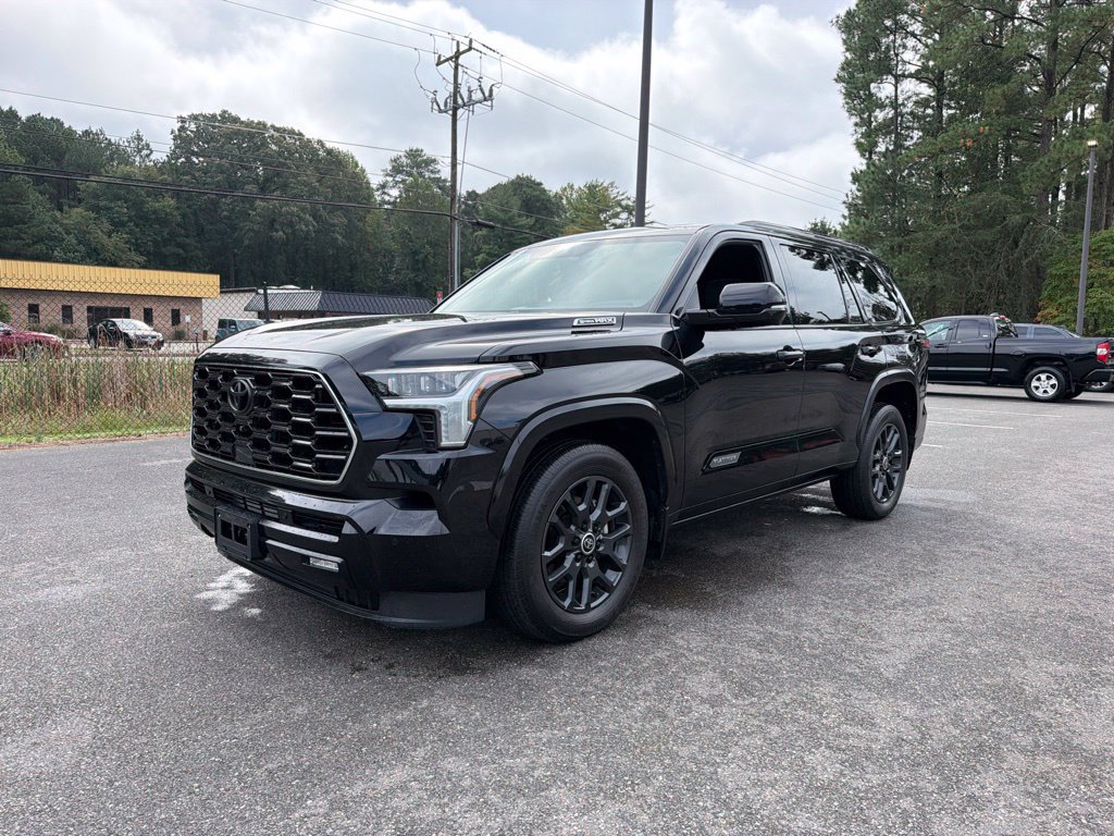 Used 2024 Toyota Sequoia Platinum AWD/4WD image 2