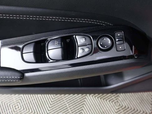 Used 2023 Nissan Altima 2.5 SL image 37