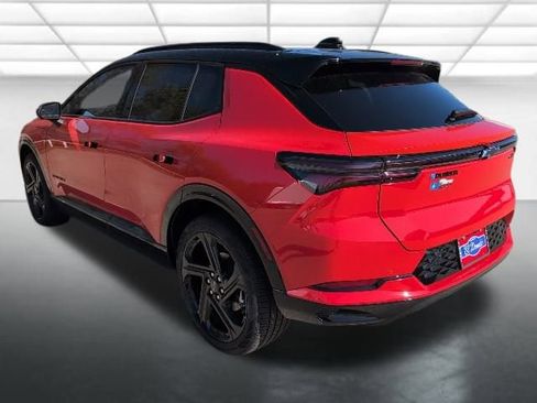 New 2026 Chevrolet Equinox EV RS image 2