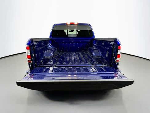 Used 2023 Nissan Frontier PRO-4X w/ Technology Package image 35