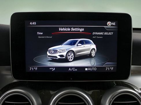 Used 2019 Mercedes-Benz GLC 300 image 34