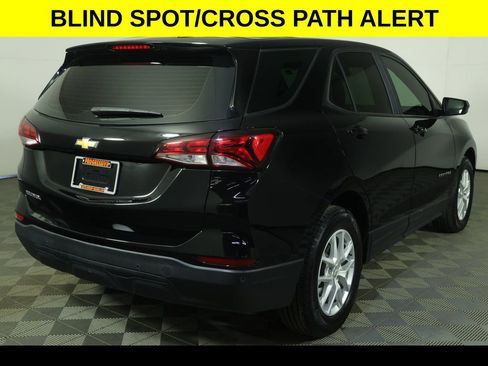 Used 2024 Chevrolet Equinox LS w/ Driver Confidence II Package image 5
