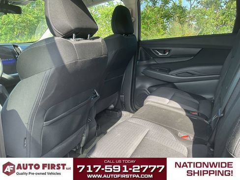 Used 2023 Subaru Ascent Premium AWD/4WD image 10