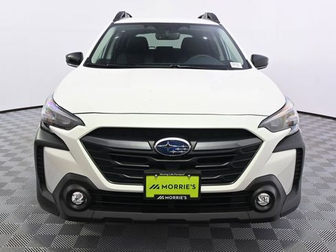 Used 2025 Subaru Outback Premium image 10