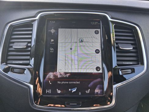 Used 2016 Volvo XC90 T6 Momentum w/ Momentum Plus Package image 15