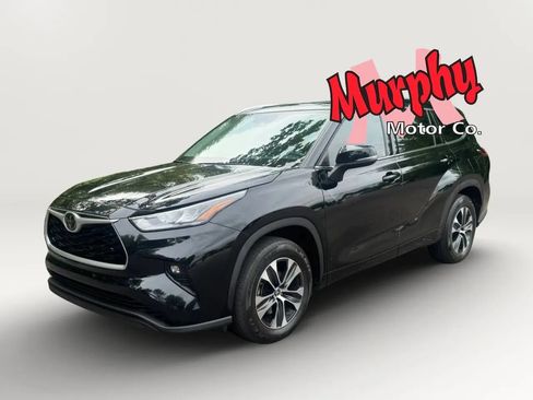 Used 2020 Toyota Highlander XLE FWD image 5