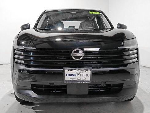 Used 2025 Nissan Kicks S AWD/4WD image 2