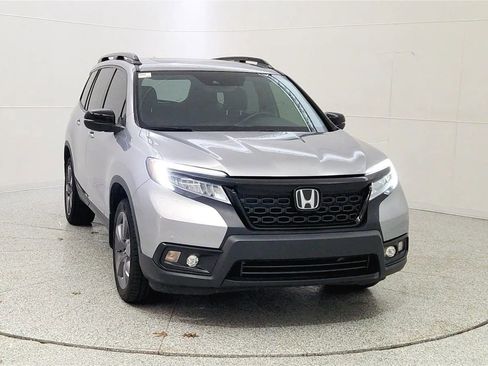 Used 2020 Honda Passport Touring image 2