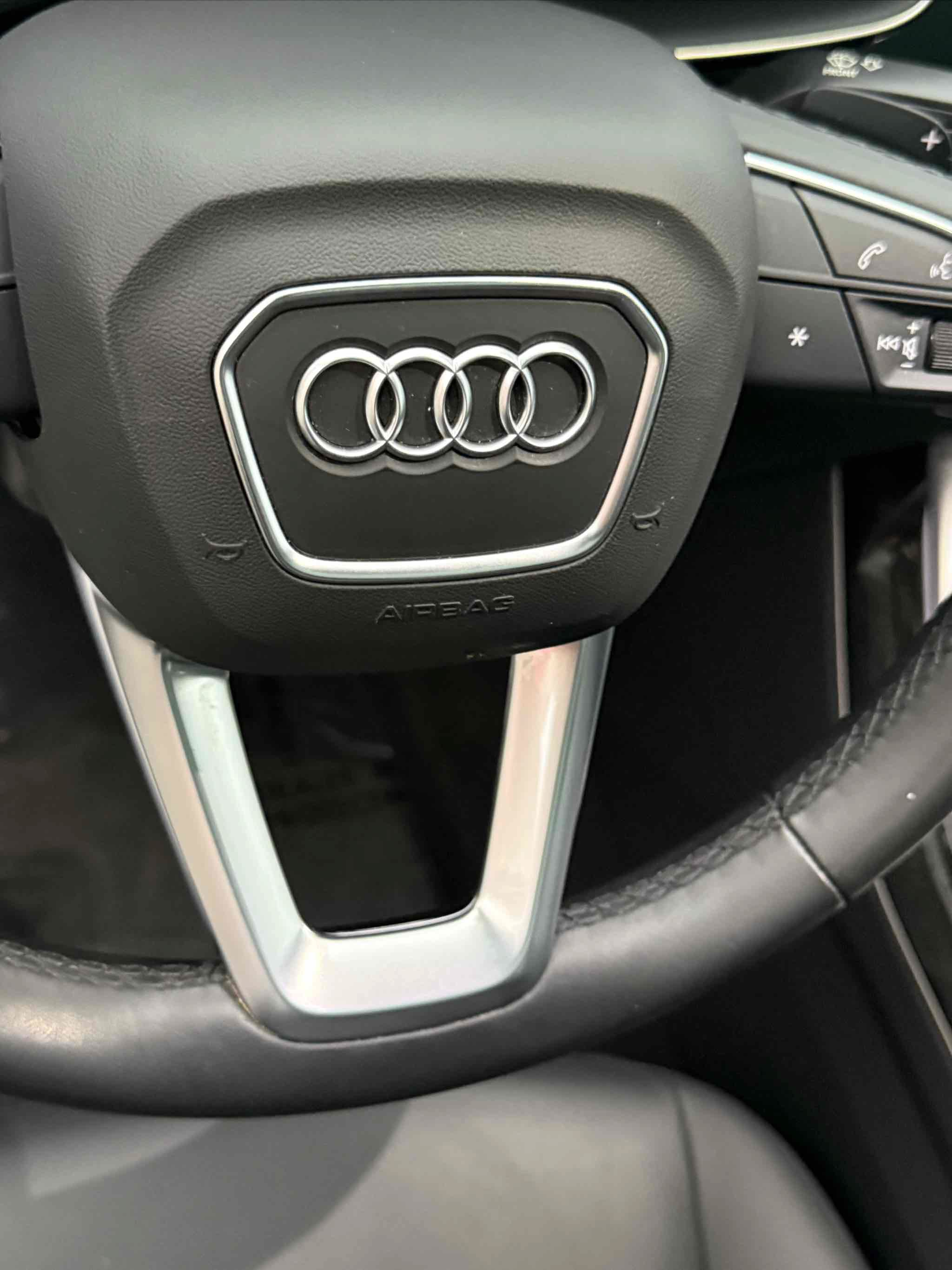Used 2023 Audi Q7 3.0T Premium w/ Convenience Package AWD/4WD image 36