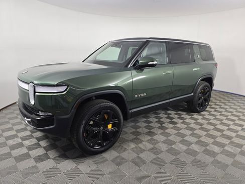 Used 2024 Rivian R1S Adventure AWD/4WD image 1