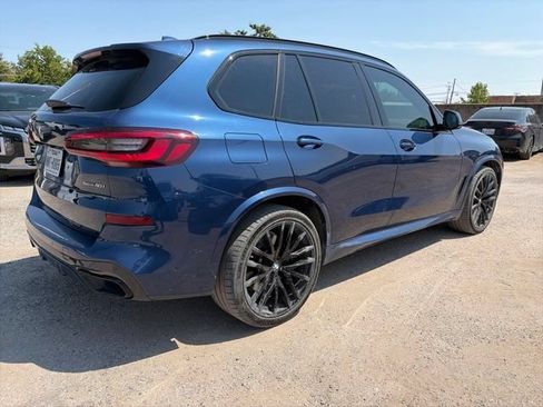 Used 2021 BMW X5 sDrive40i w/ M Sport Package RWD image 3
