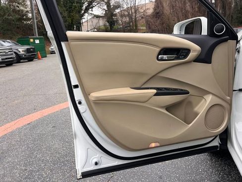 Used 2016 Acura RDX FWD w/ Technology Package image 10