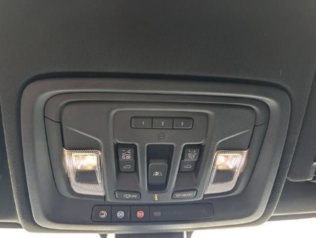 Used 2021 GMC Sierra 2500 AT4 w/ AT4 Premium Plus Package AWD/4WD image 32