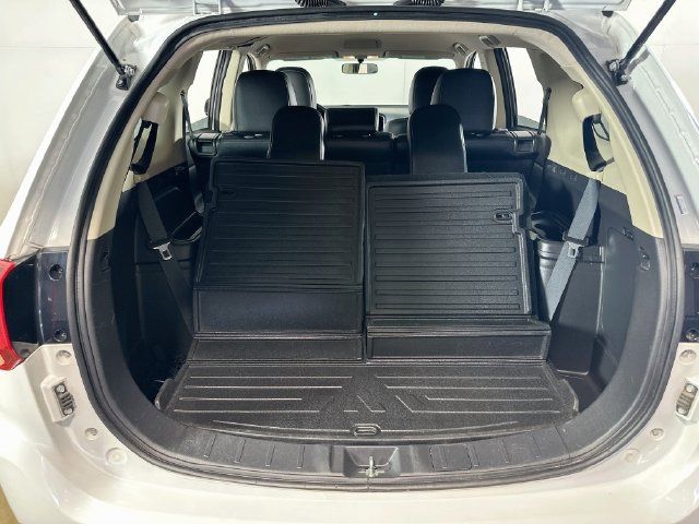 Used 2016 Mitsubishi Outlander AWD image 17