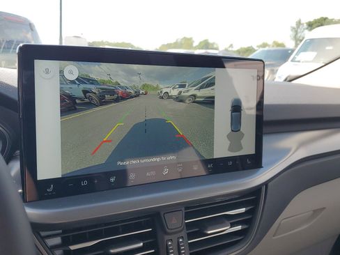 New 2024 Ford Escape PHEV image 22