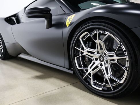 Used 2022 Ferrari SF90 Stradale image 23