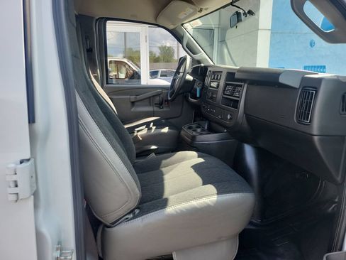Certified 2025 Chevrolet Express 2500 w/ Driver Convenience Package RWD image 15