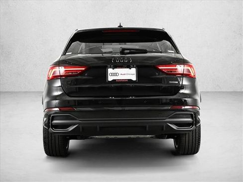 New 2025 Audi Q3 2.0T Premium image 7