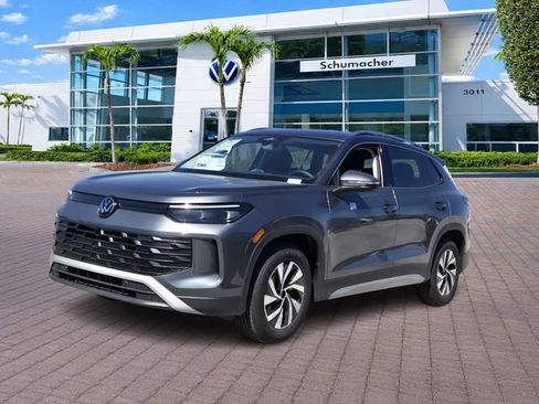 New 2026 Volkswagen Tiguan S FWD image 3