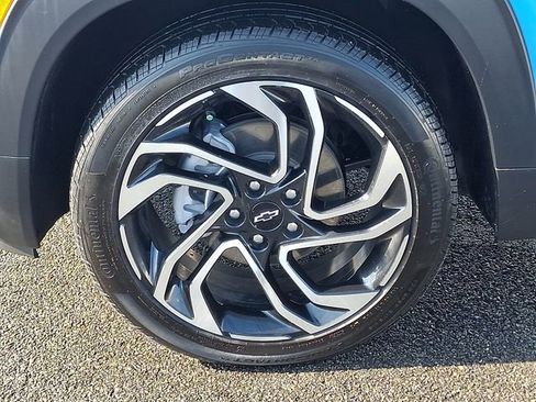 Used 2025 Chevrolet TrailBlazer RS w/ Convenience Package image 8