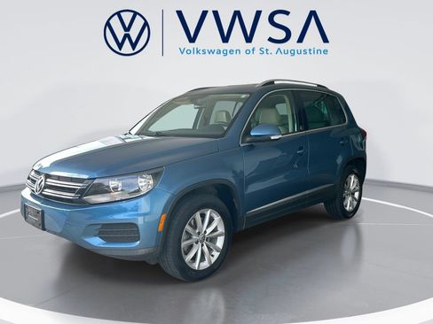 Used 2017 Volkswagen Tiguan Wolfsburg Edition AWD/4WD image 4