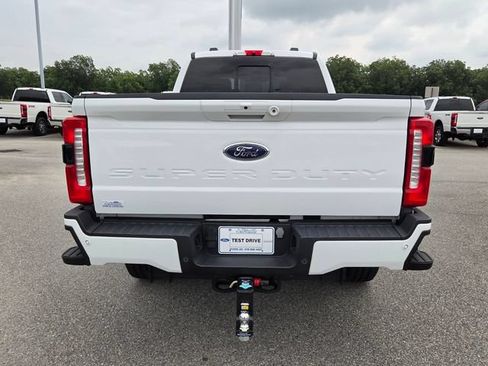 Used 2024 Ford F250 Lariat w/ Lariat Ultimate Package AWD/4WD image 10