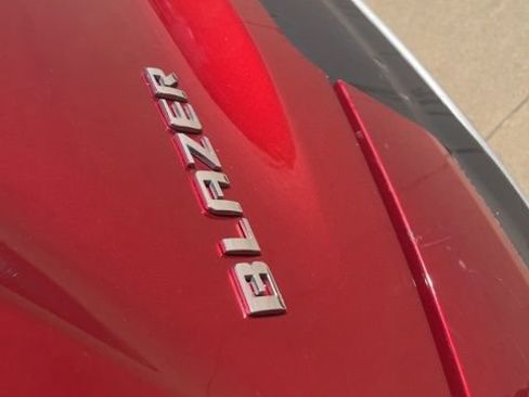 Used 2024 Chevrolet Blazer LT w/ Convenience Package FWD image 7