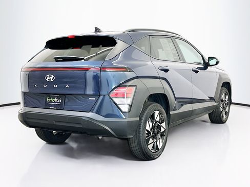 Used 2025 Hyundai Kona SEL image 9