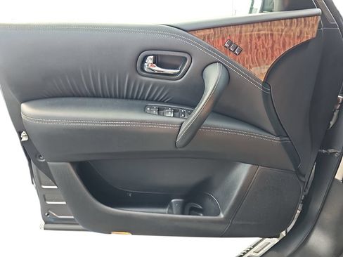Used 2020 Nissan Armada Platinum w/ Captain's Chairs Package RWD image 26