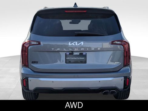 Certified 2024 Kia Telluride S w/ S Sunroof Package image 3
