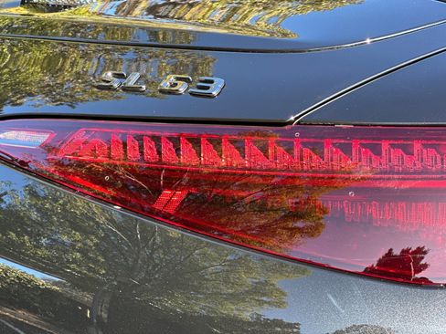 New 2026 Mercedes-Benz SL 63 AMG 4MATIC image 12