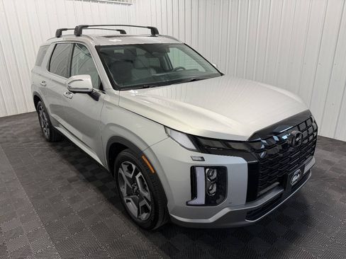 Used 2024 Hyundai Palisade SEL AWD/4WD image 3
