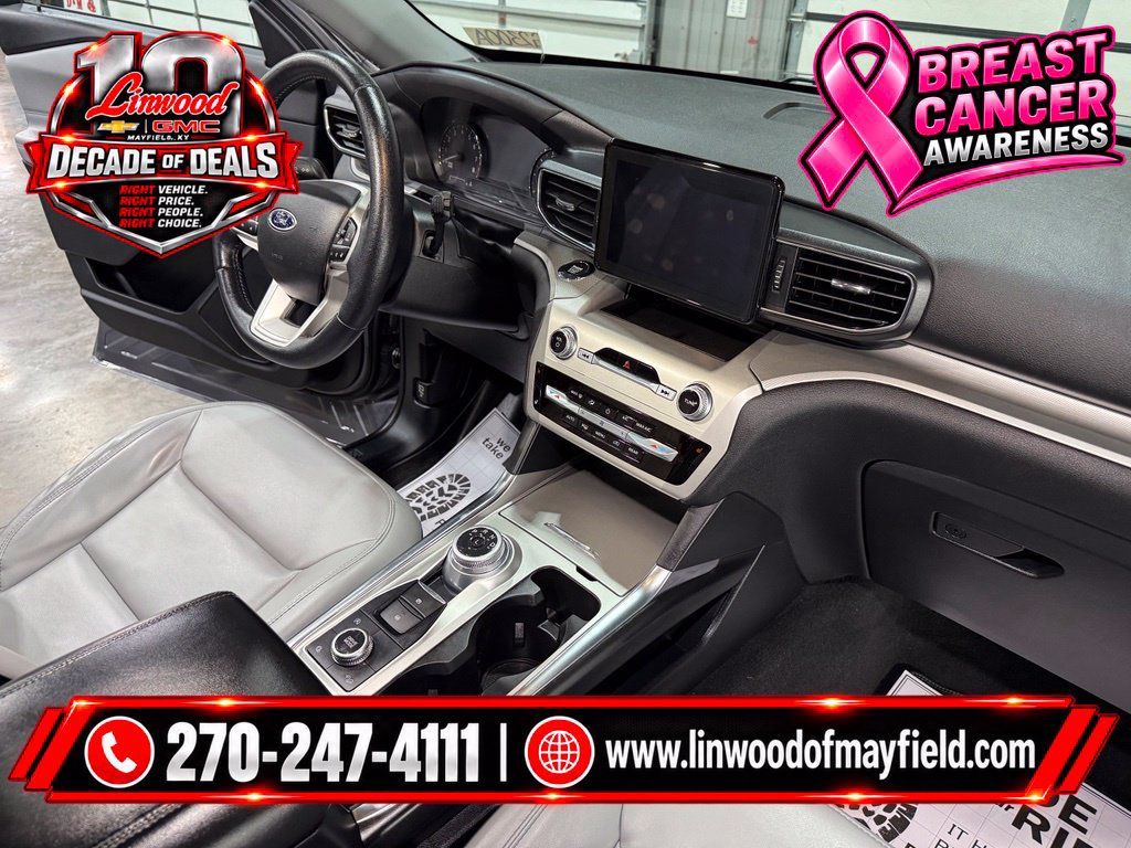 Used 2021 Ford Explorer XLT w/ Equipment Group 202A AWD/4WD image 26