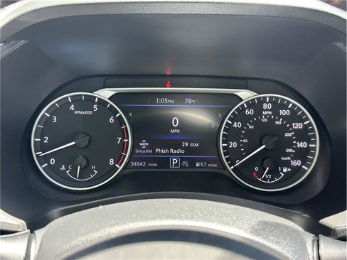 Used 2025 Nissan Sentra SR FWD image 20