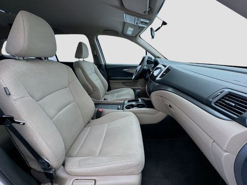 Used 2017 Honda Pilot EX image 20