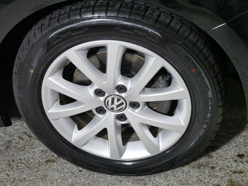 Used 2014 Volkswagen Jetta SE FWD image 15
