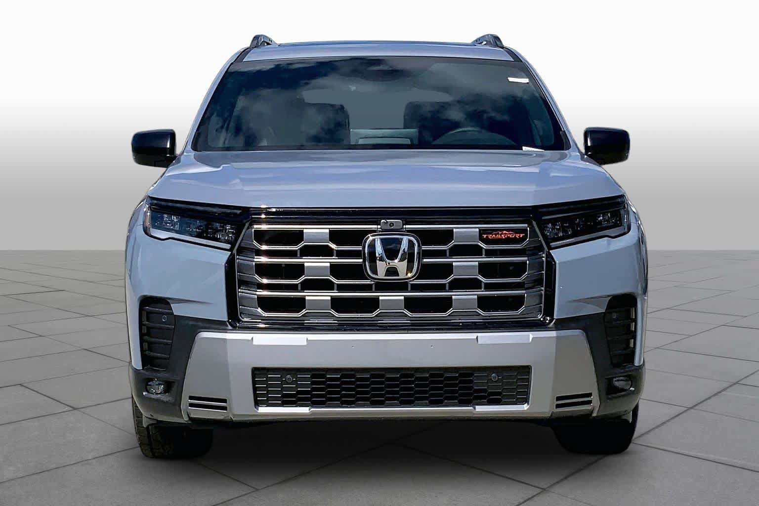 New 2026 Honda Pilot TrailSport image 3