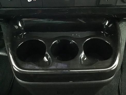 Used 2023 GMC Savana 2500 image 29